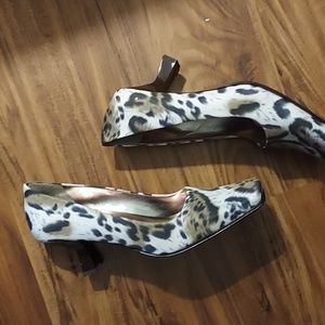 Women's shoes-Animal Print Fabric